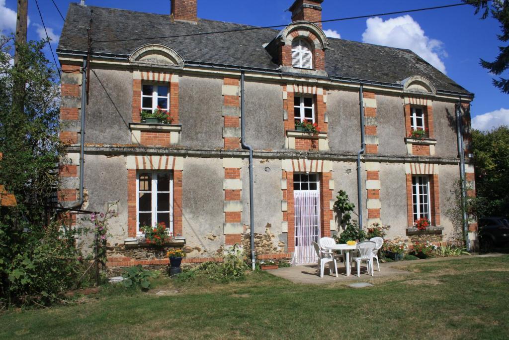 Chateau Le Breil Coron Szoba fotó